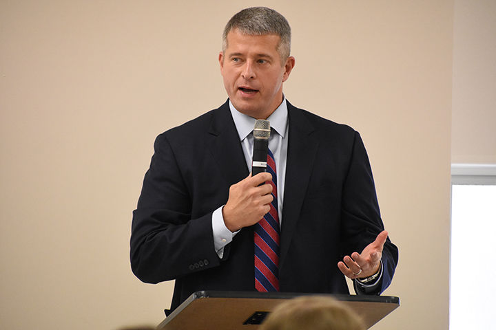 Jones talks county drug problem at UNITE meeting